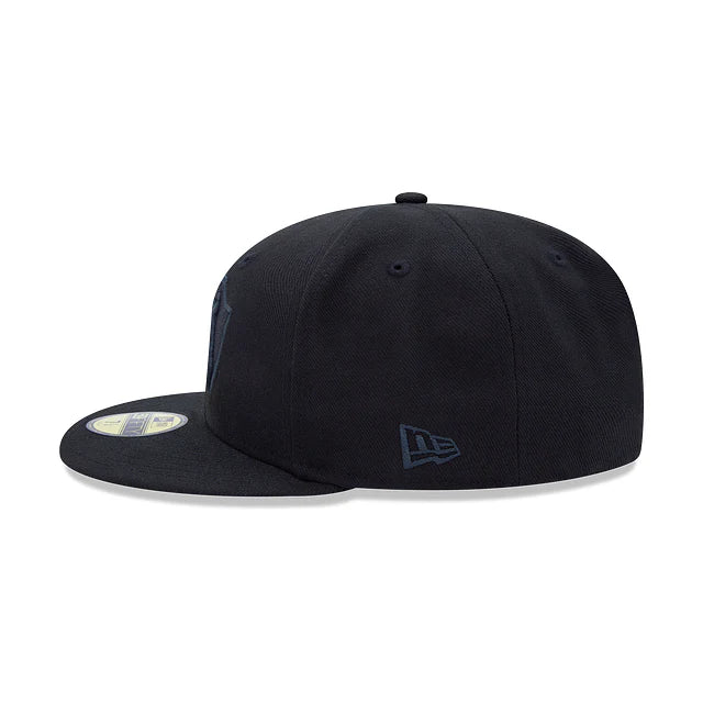GORRA BLACK ON BLACK ATLAS FC
