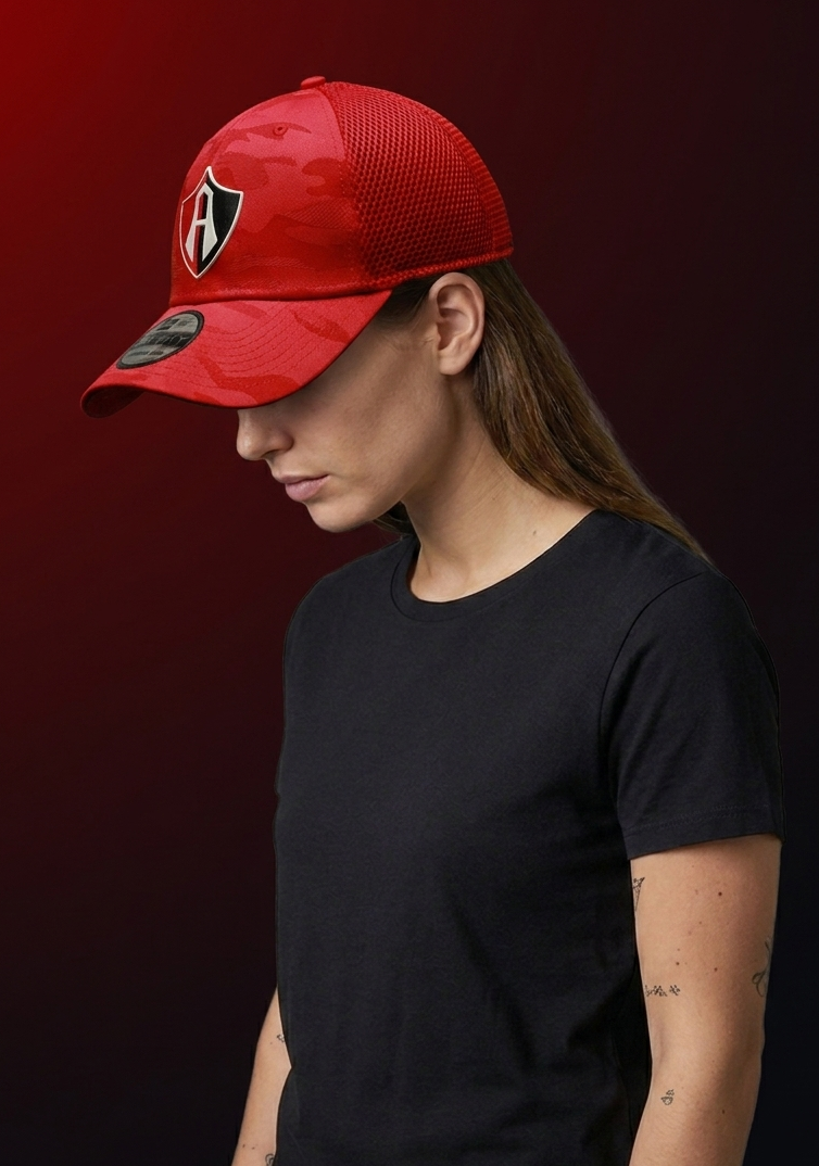 GORRA ATLAS FC CAMUFLAJE EN COLOR ROJO