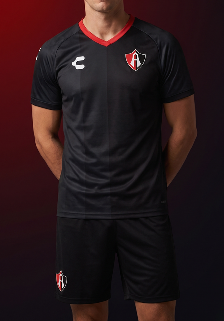 KIT OFICIAL DE ACADEMIAS DE FUTBOL ATLAS FC PARA ADULTO ENTRENAMIENTO