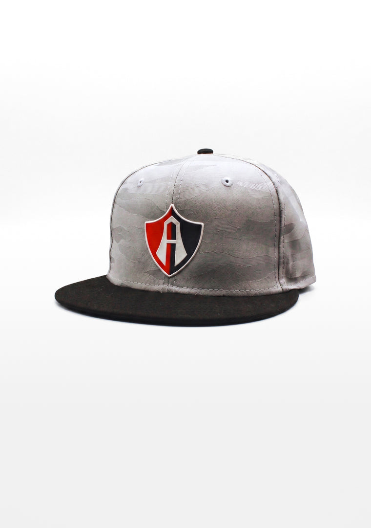 GORRA FLAT ESCUDO ATLAS FC CAMUFLAJE GRIS