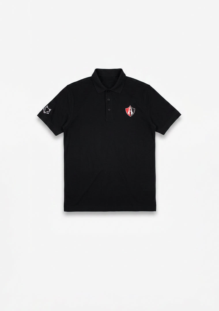 POLO ATLAS FC NEGRA CON PARCHE TEXTURIZADO